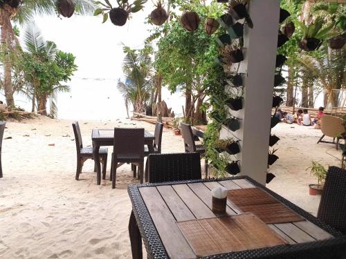 Kaiyana Boracay Beach Resort in Barangay Manoc-Manoc Kaiyana Boracay Beach Resort in Barangay Manoc-Manoc