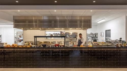 Ravintola, Oaks Wellington Hotel in Wellington Ravintola, Oaks Wellington Hotel in Wellington