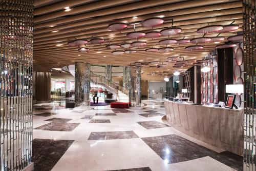 Lobby, Welcomhotel by ITC Hotels, Dwarka, New Delhi in New Delhi and NCR Lobby, Welcomhotel by ITC Hotels, Dwarka, New Delhi in New Delhi and NCR