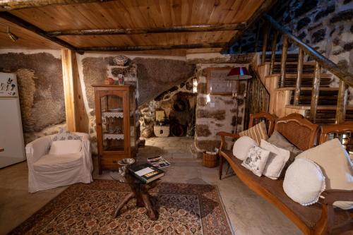 SUN SET HOUSE in Monsanto SUN SET HOUSE in Monsanto