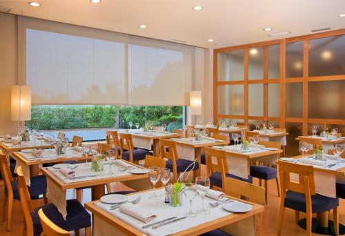 Ресторан, Flag Hotel Valencia Florazar in València Ресторан, Flag Hotel Valencia Florazar in València