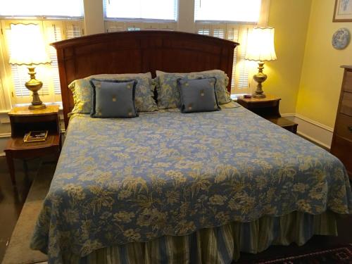 在meiguo.com看到的Oak Manor Inn的介绍图片