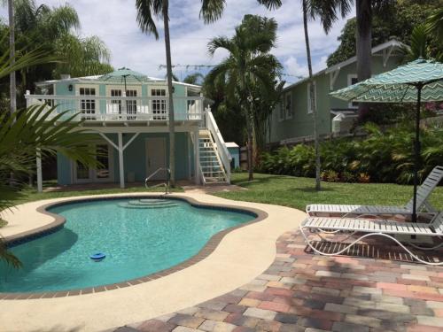 Charming Palms With Very Private Pool! Villa West Palm Beach