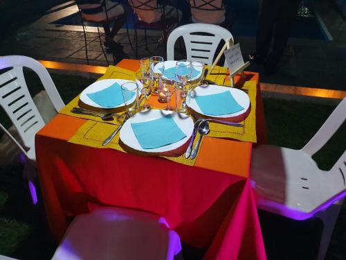 Паб/Коктейль-бар, La Maison in Toamasina Паб/Коктейль-бар, La Maison in Toamasina