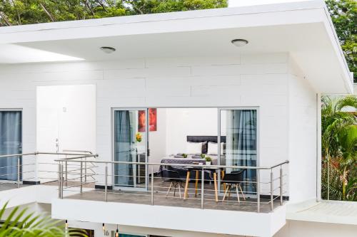 Facilities, In the Shade Hotel - Coworking - 300Mbit - Adults Only in Tamarindo Facilities, In the Shade Hotel - Coworking - 300Mbit - Adults Only in Tamarindo