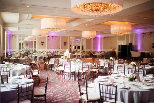 ردهة, حياة ريجنسي بوسطن (Hyatt Regency Boston) in مركز مدينة بوسطن ردهة, حياة ريجنسي بوسطن (Hyatt Regency Boston) in مركز مدينة بوسطن