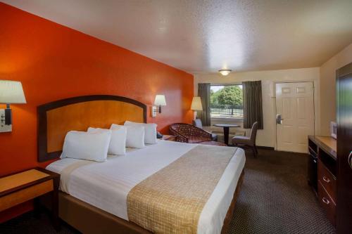 Facilities, Travelodge by Wyndham Houston Hobby Airport in South Houston Facilities, Travelodge by Wyndham Houston Hobby Airport in South Houston