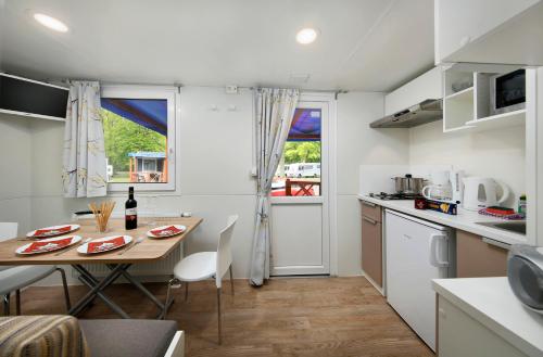 Instalaciones, Knaus Campingpark Nurnberg in Nuremberg Near Center Instalaciones, Knaus Campingpark Nurnberg in Nuremberg Near Center