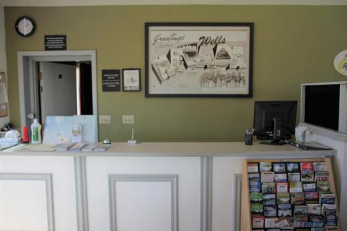 Lobby, Super 8 By Wyndham Wells in Wells Lobby, Super 8 By Wyndham Wells in Wells