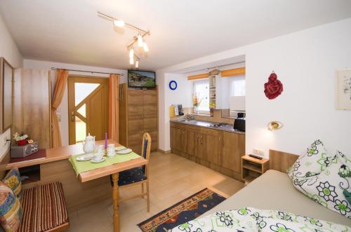 Kitchen, MH Appartement Hochwimmer in Saalbach Kitchen, MH Appartement Hochwimmer in Saalbach