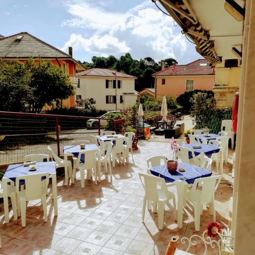Erkély/terasz, Hotel Eva La Romantica in Moneglia Erkély/terasz, Hotel Eva La Romantica in Moneglia