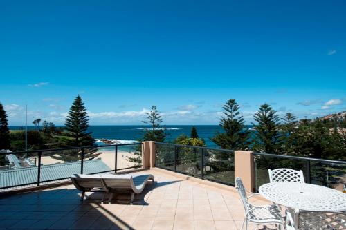 Coogee Sands Hotel & Apartments - image 8