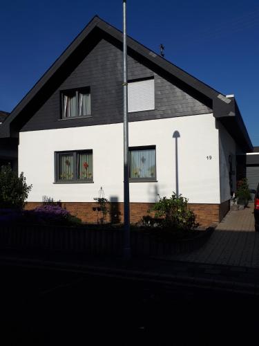 Bejárat, Ferienwohnung Steffi in Andernach Bejárat, Ferienwohnung Steffi in Andernach
