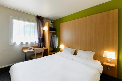 This photo about B&B Hotel Nantes Aeroport shared on HyHotel.com