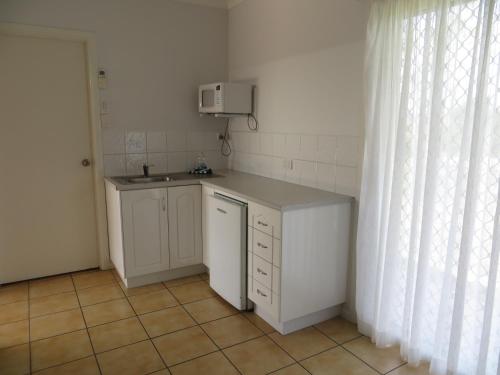 This photo about Heritage Lodge Motel shared on HyHotel.com