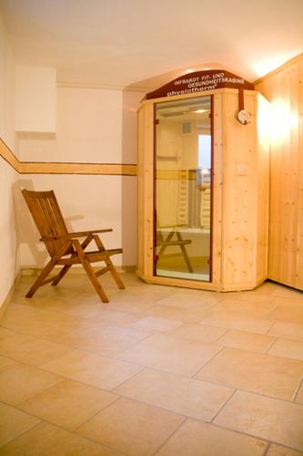 This photo about Appartementresidenz Konig Ludwig shared on HyHotel.com