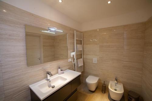 Bathroom, B&B Miramare Suite in La Lama Bathroom, B&B Miramare Suite in La Lama