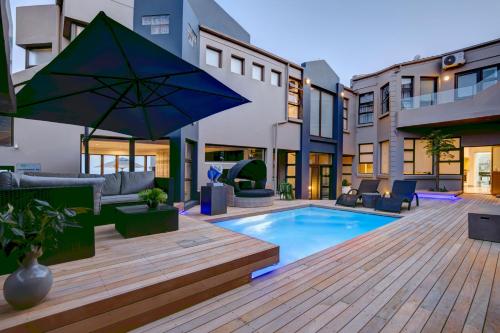 Bay Lodge on the Beach in Mossel Bay Bay Lodge on the Beach in Mossel Bay