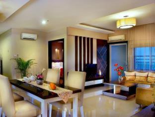 Grand Cityhall Hotel Medan in Medan Grand Cityhall Hotel Medan in Medan