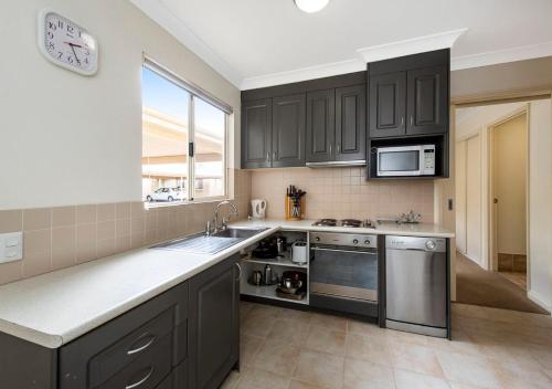 This photo about Lakeside Apartments and River Resort Villas shared on HyHotel.com