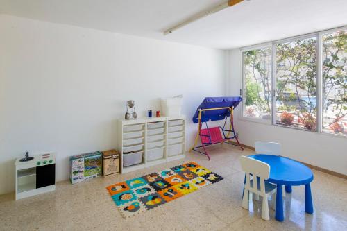 娛樂設施, 森特瑞瑪公寓 (Apartamentos Centremar) in 托羅埃利亞德蒙特格里 娛樂設施, 森特瑞瑪公寓 (Apartamentos Centremar) in 托羅埃利亞德蒙特格里