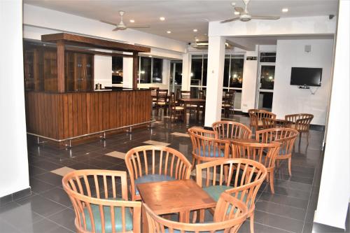 Bar/lounge, Port View City Hotel in Colombo Port Area Bar/lounge, Port View City Hotel in Colombo Port Area