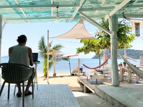 Indie Beach Bungalows in Koh Chang Tai Indie Beach Bungalows in Koh Chang Tai