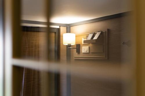 Warm Window Silom in Bangkok Warm Window Silom in Bangkok