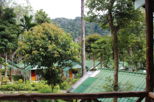 Surrounding environment, Chill Out Bar and Bungalows in Ton Sai Surrounding environment, Chill Out Bar and Bungalows in Ton Sai