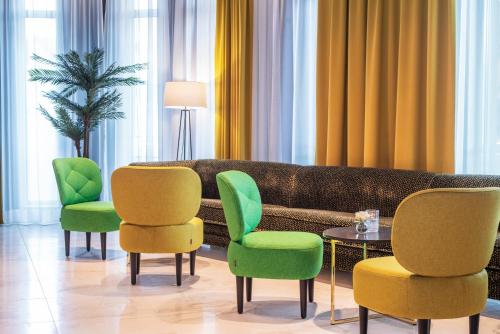 共用Lounge/電視區, 哈爾斯塔索恩酒店 (Thon Hotel Harstad) in 哈爾斯塔市中心 共用Lounge/電視區, 哈爾斯塔索恩酒店 (Thon Hotel Harstad) in 哈爾斯塔市中心