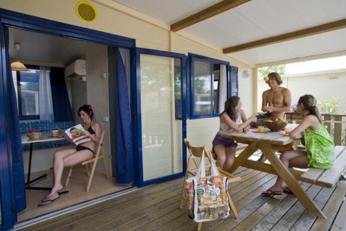 hu Roma Camping in town in Aurelio and Monteverde hu Roma Camping in town in Aurelio and Monteverde