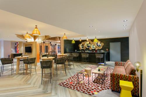 Pub/Lounge, Ginger Hotel Bhubaneshwar in Bhubaneswar Pub/Lounge, Ginger Hotel Bhubaneshwar in Bhubaneswar
