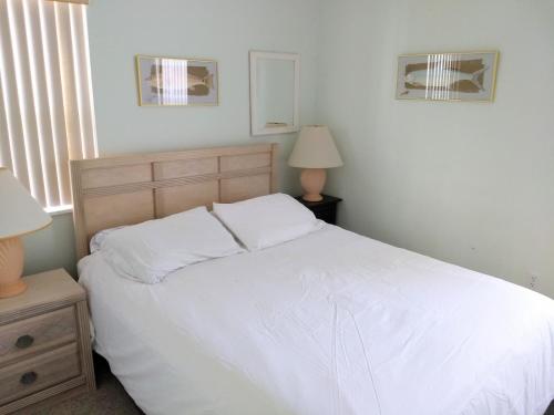 Seahorse Landing #503 Gulf Front Vacation Condo in Cedar Key (FL) Seahorse Landing #503 Gulf Front Vacation Condo in Cedar Key (FL)