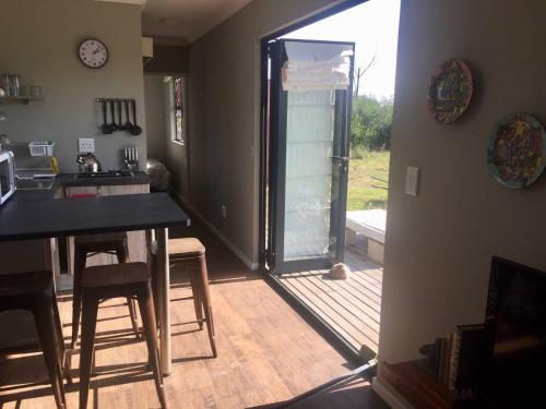 บริการและสิ่งอำนวยความสะดวก, Casetta del Fuoco - Eco Container Cottage in อ่าวเพลทเทนเบอร์ก บริการและสิ่งอำนวยความสะดวก, Casetta del Fuoco - Eco Container Cottage in อ่าวเพลทเทนเบอร์ก