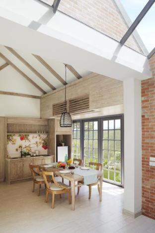 Flora Creek in Hang Dong Flora Creek in Hang Dong