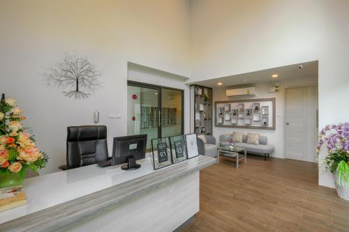 Lobby, Splendid Sea View Resort in Phuket Lobby, Splendid Sea View Resort in Phuket