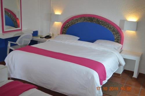 Hotel Pachuca Inn in Pachuca Hotel Pachuca Inn in Pachuca