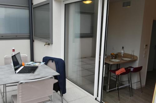 Terrazzo/balcone, Appart-Hotel Mer & Golf City Bassins a flot in Bordeaux Terrazzo/balcone, Appart-Hotel Mer & Golf City Bassins a flot in Bordeaux