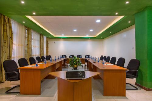 Business Center, Convent International Hotel in Nairobi Business Center, Convent International Hotel in Nairobi