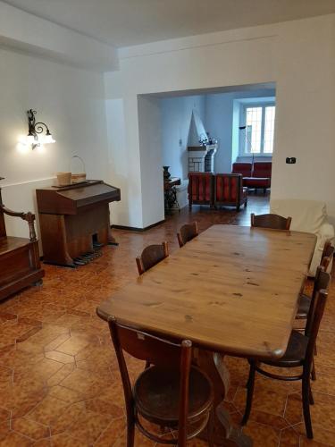 La casa Bianca di Maria in Torre De' Passeri La casa Bianca di Maria in Torre De' Passeri