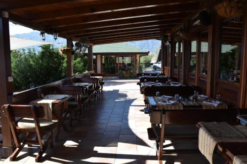 OSTROG Aparthotel KOLIBA-VLASTNISTVO MANASTIRA OSTROG in Niksic OSTROG Aparthotel KOLIBA-VLASTNISTVO MANASTIRA OSTROG in Niksic