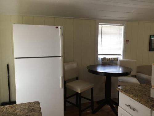 在meiguo.com看到的Cottage by the Sea by Beachside Management的介绍图片