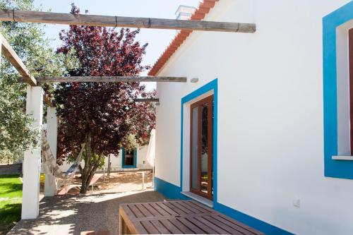 Ulaz, Montadinho Houses in Abela Ulaz, Montadinho Houses in Abela