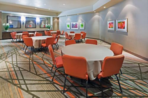 Vergaderruimte / feestzalen, Holiday Inn Express Frisco Legacy Park Area By IHG in Frisco Vergaderruimte / feestzalen, Holiday Inn Express Frisco Legacy Park Area By IHG in Frisco