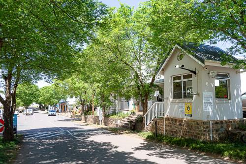 Exterior view, 56B Gowrie Village in Howick Exterior view, 56B Gowrie Village in Howick