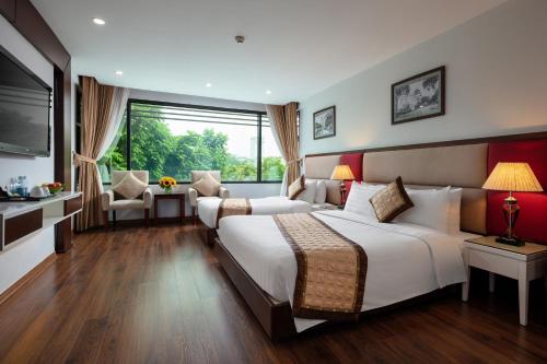 Skylark Hotel in Dong Xuan Market Skylark Hotel in Dong Xuan Market