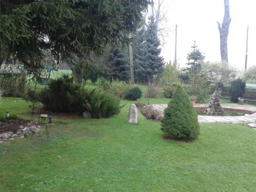 Vrt, Spacious Holiday Home in Stara Kamienica with Pond in Stara Kamienica Vrt, Spacious Holiday Home in Stara Kamienica with Pond in Stara Kamienica