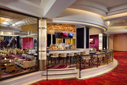 Bar/lounge, Seminole Hard Rock Hotel and Casino Tampa in Temple Terrace Bar/lounge, Seminole Hard Rock Hotel and Casino Tampa in Temple Terrace