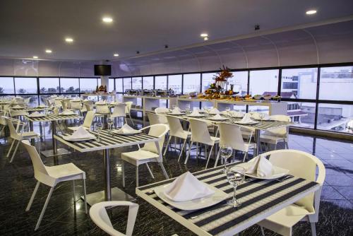 Restaurant, Sol Caribe San Andres All Inclusive in San Andres Island Restaurant, Sol Caribe San Andres All Inclusive in San Andres Island