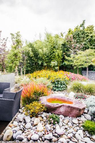 花園, Luxury loft on top of Villa Wilen with tremendous views by the lake in 薩爾嫩 花園, Luxury loft on top of Villa Wilen with tremendous views by the lake in 薩爾嫩